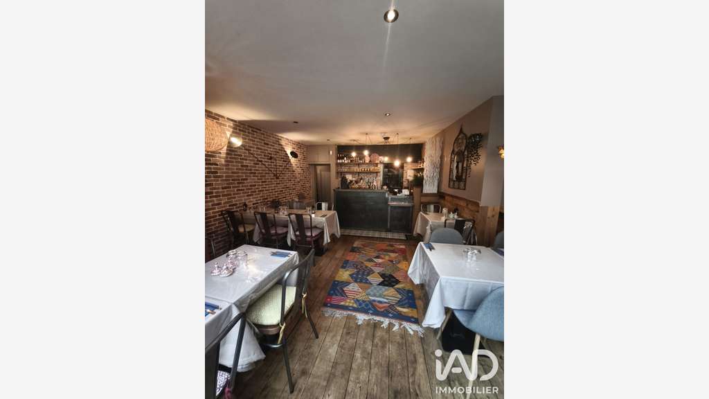 Vente restaurant dans rue piètonne à Senlis
