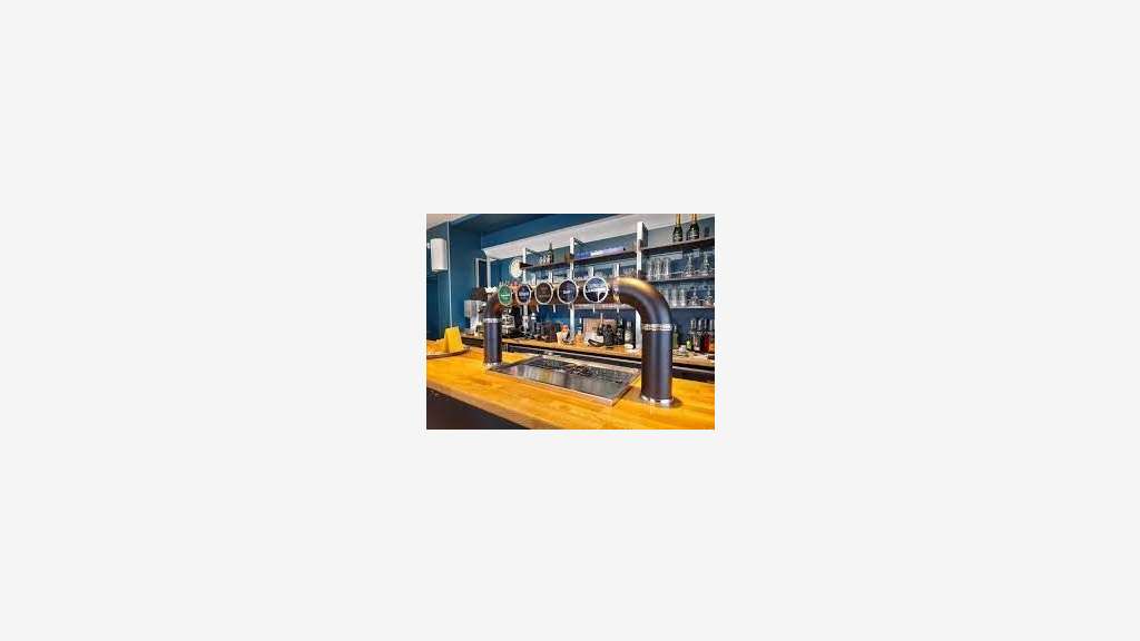 Vente restauration bar licence 4 St Amant Tallende