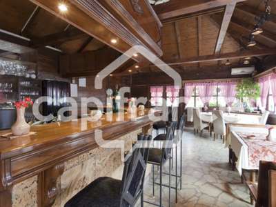 Restaurant de 120m² à vendre prox Sucé sur Erdre