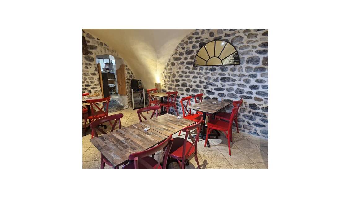 Vente restaurant en magnifique village sud Ardèche
