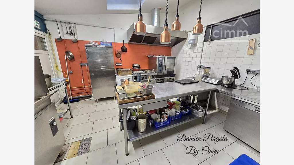 Vente restaurant de charme 25 cvts à Thonac