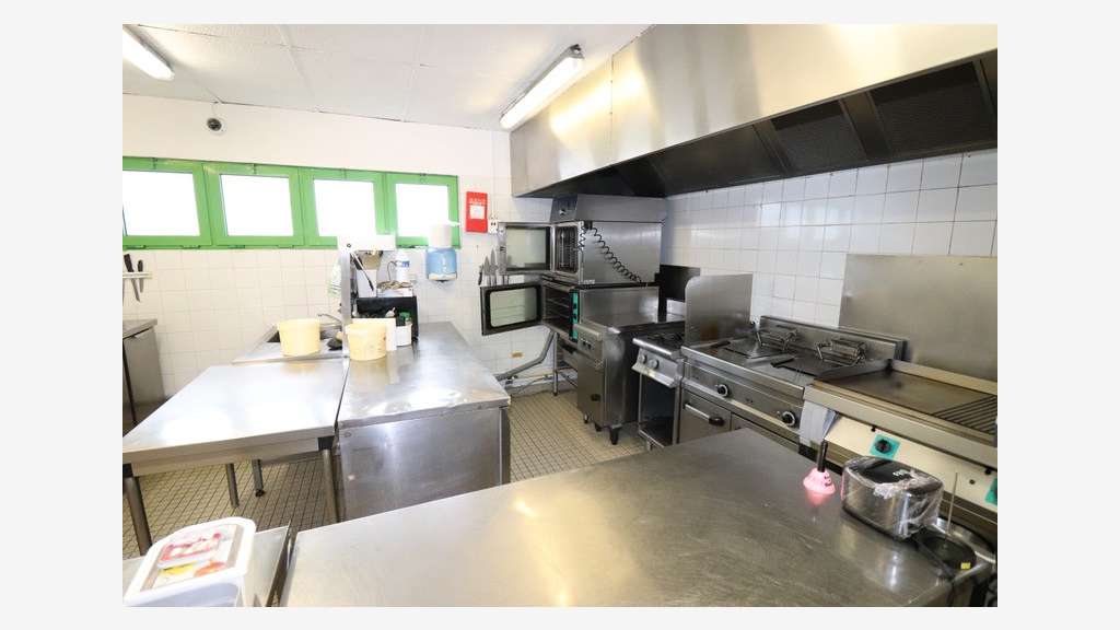 A vendre FDC restaurant limitrophe de Rochefort