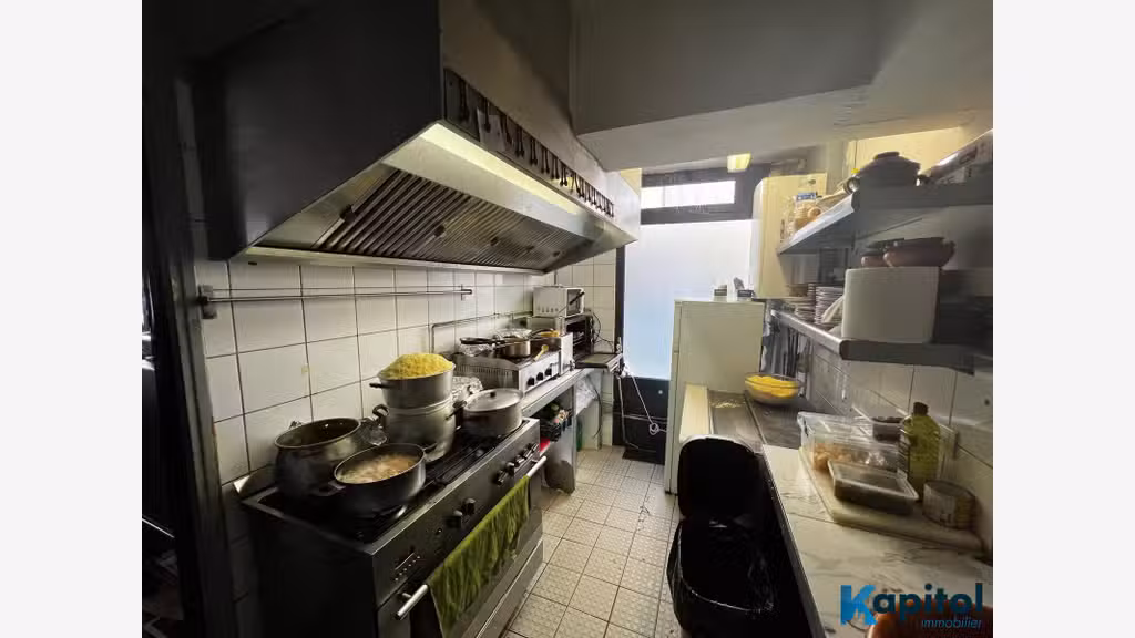 Vente restaurant tradi affaire d'angle à Paris 20