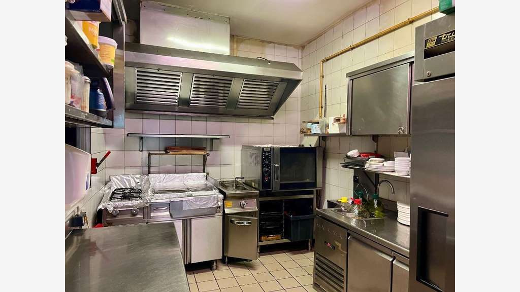 Vente restauration bar licence IV TOP empl Valence