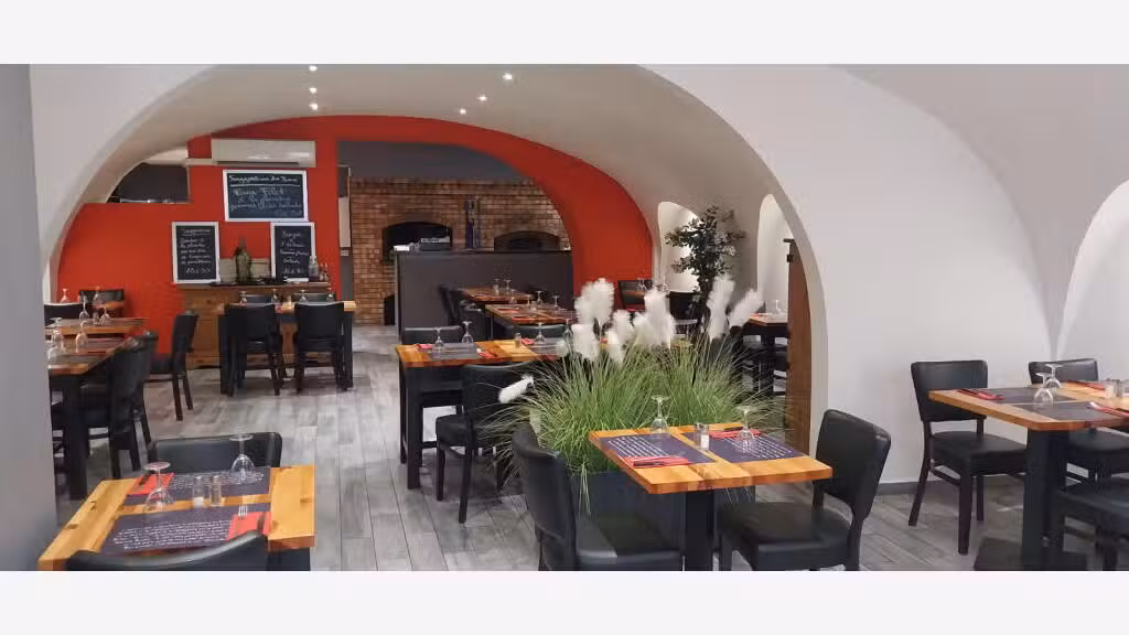 Cède restaurant pizzeria au centre de Valence (26)