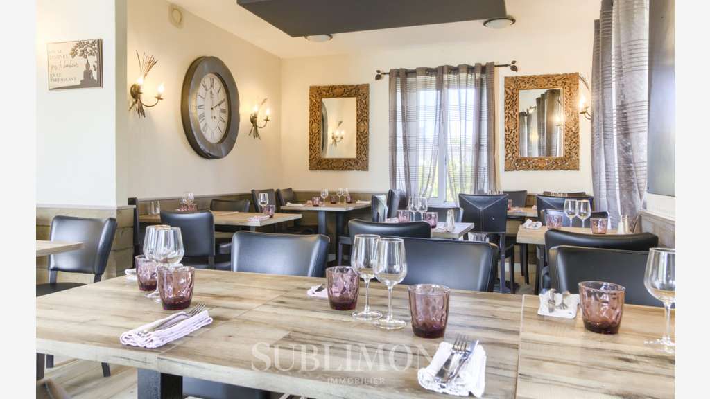 Beau fonds excellente notoriété à vendre Vannes