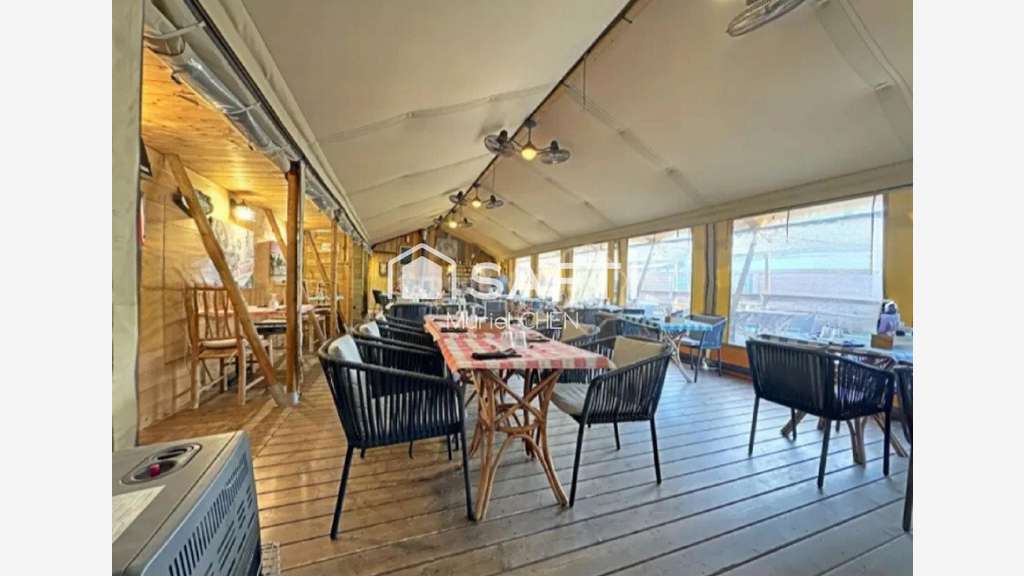 Cession restaurant 80m² Vauvert empl stratégique