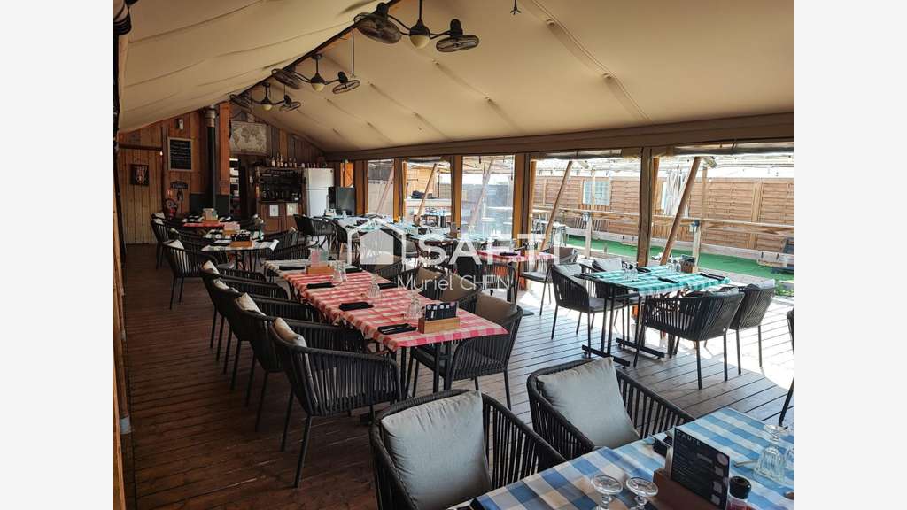 Cession restaurant 80m² Vauvert empl stratégique