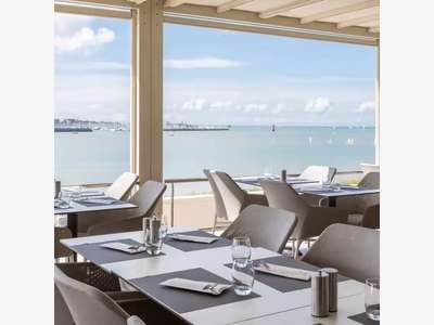 Vente restaurant face mer sur le littoral Vendéen