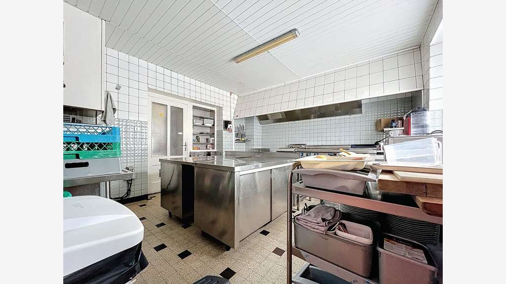 Restaurant spécialisé dans la friture de poissons