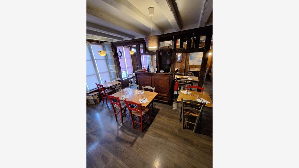 Cession restaurant, bar avec terrasse XXL Sud 50