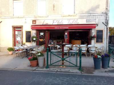AV FDC restaurant bar à Vineuil emplacement N°1