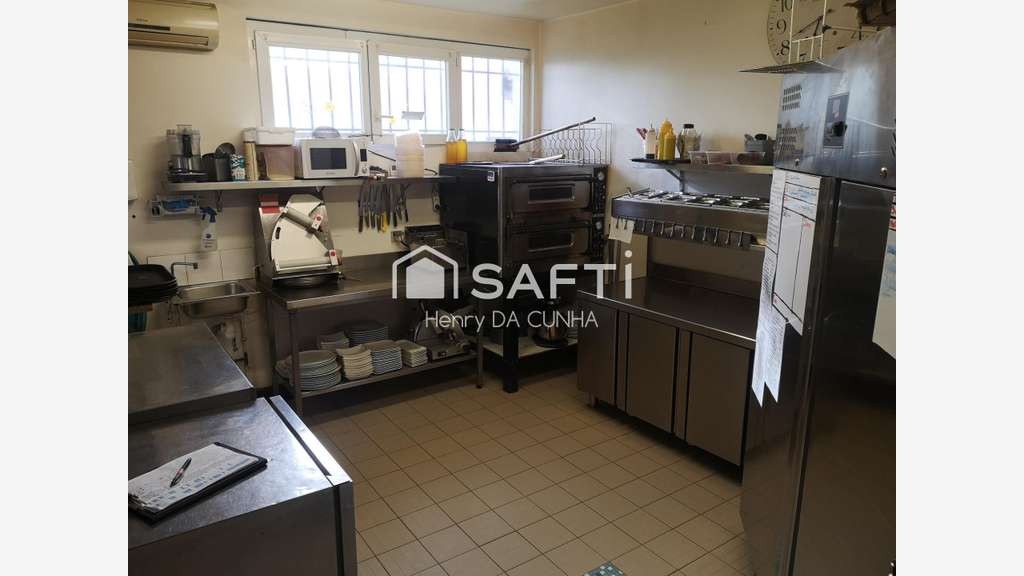 AV restaurant clé en main axe très passant Ychoux