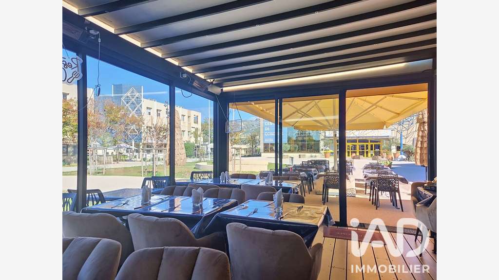 Vente restaurant et espace événementiel à Aubagne
