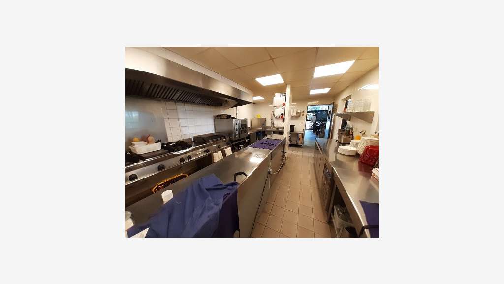 AV restaurant impeccable grand axe passager Tours