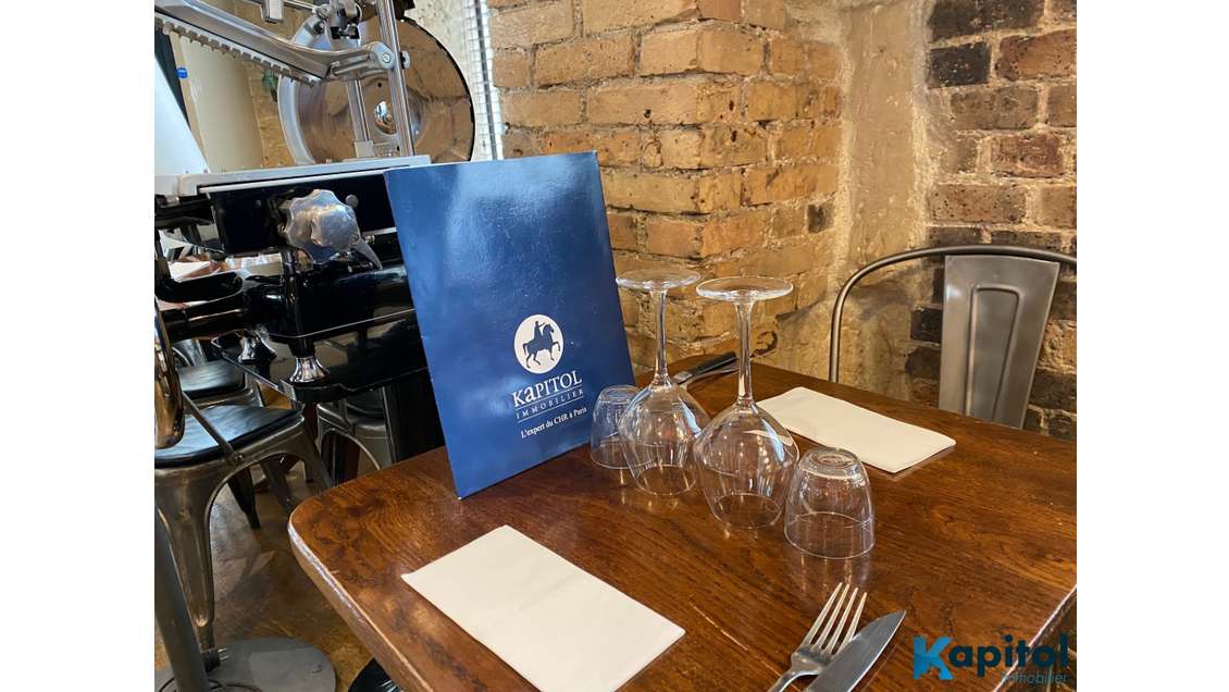 Vente restaurant bar lic IV en angle à Paris 75018