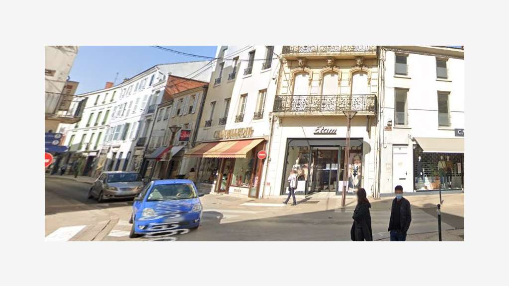 Vente commerce équipement des enfants à Roanne