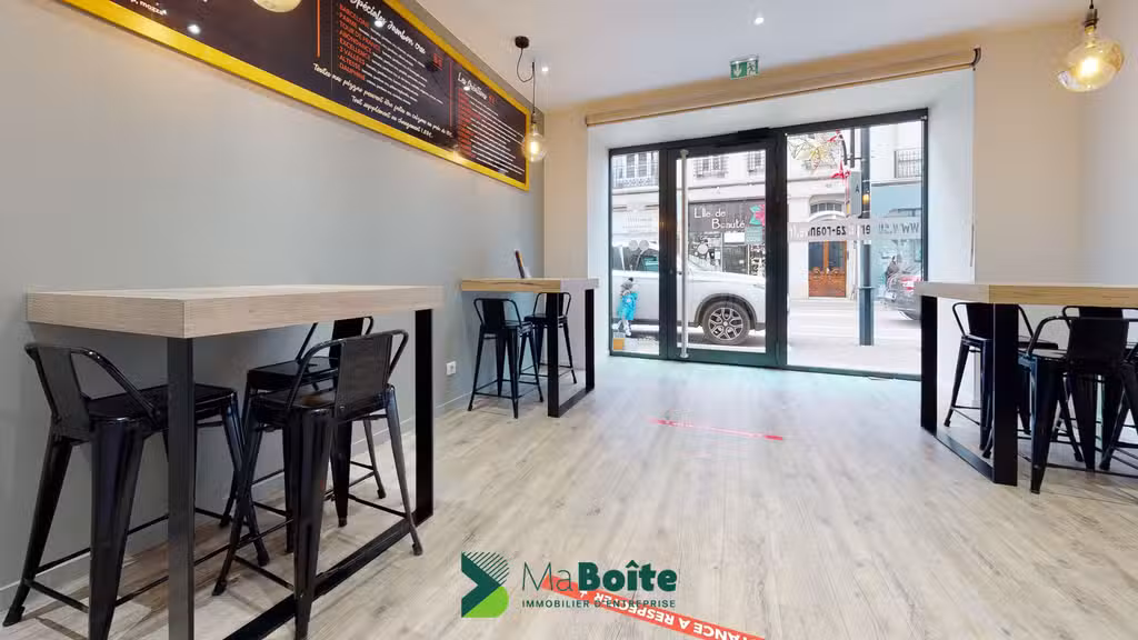 Vente fonds de commerce en centre ville de Roanne