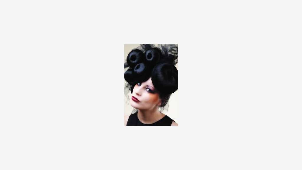 Vend salon de coiffure en zone commerciale Manche