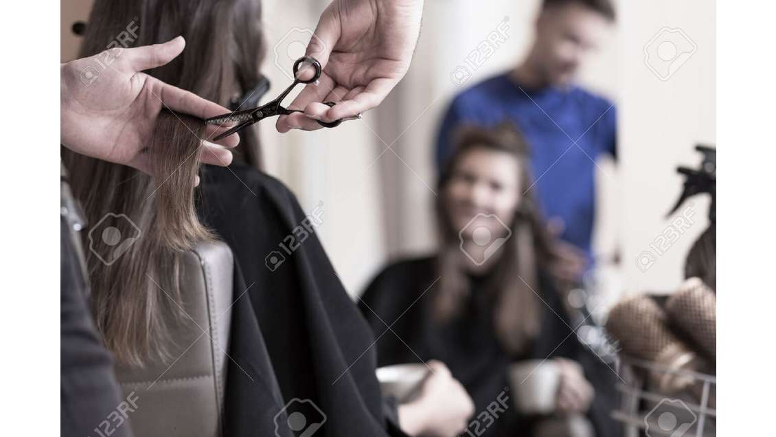 AV salon de coiffure commune dynamique Nord Nantes