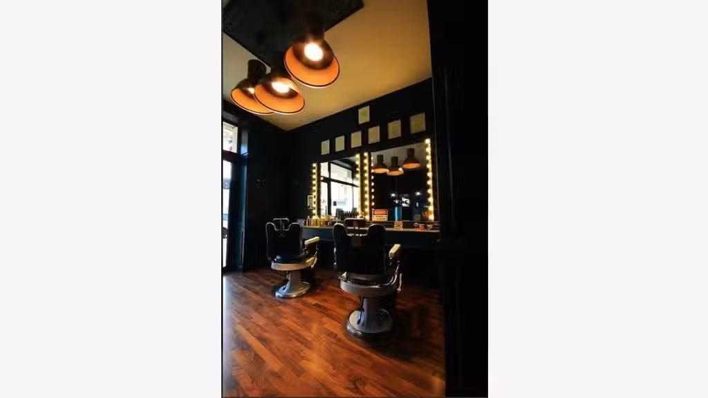 Vente salon de coiffure au centre d'Oyonnax