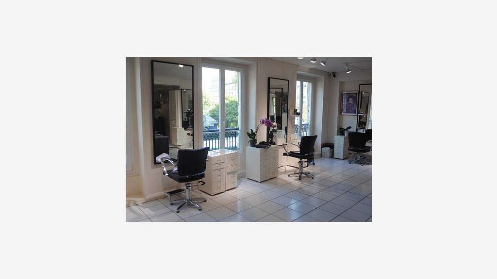 Vente salon de coiffure mixte dans le Cotentin