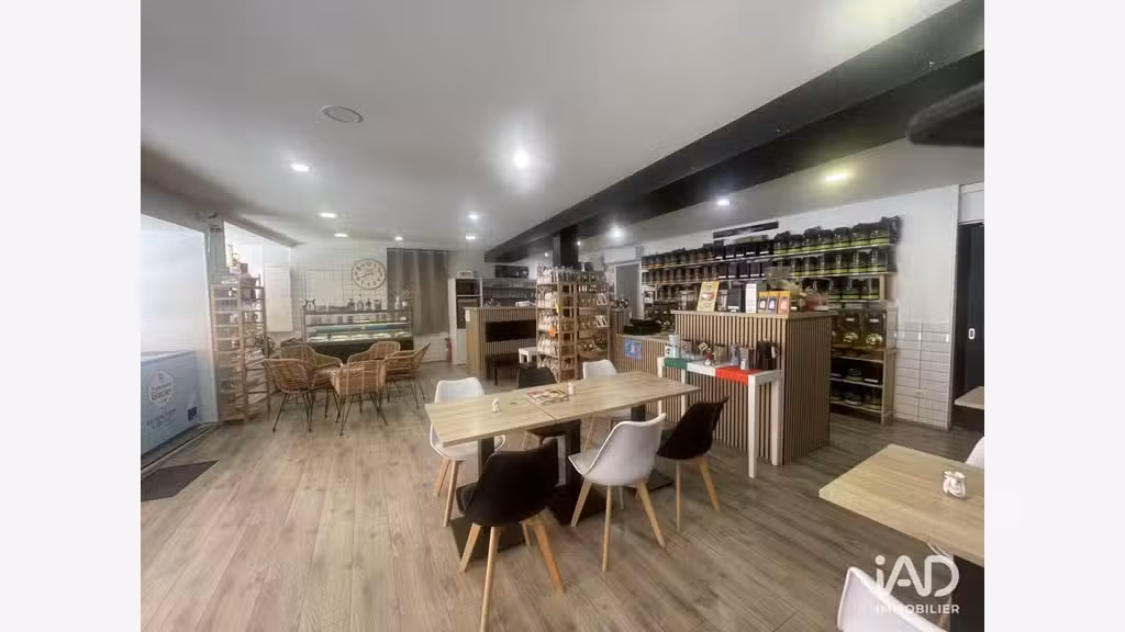 Vente salon de thé à La Rochefoucauld