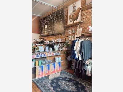 FONDS DE COMMERCE / CONCEPT STORE VÊTEMENTS - 