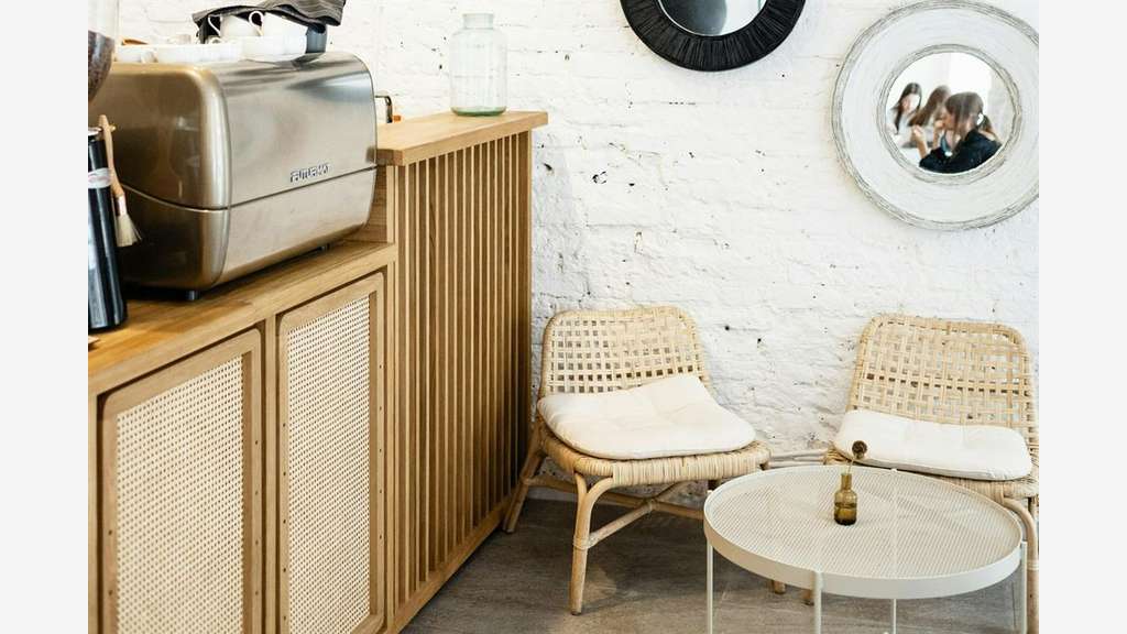 Salon de thé à céder, joli local à Paris