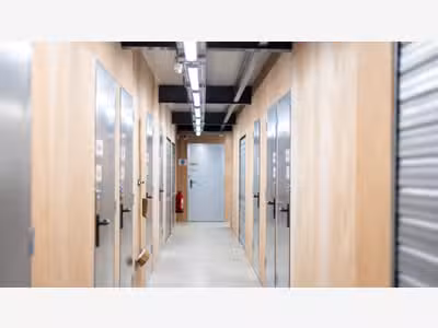 Créez un centre de self-stockage Alpes-Maritimes