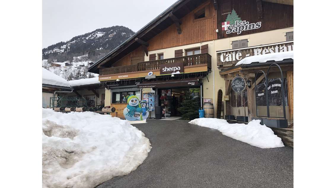 Vente supérette en station ski de Praz sur Arly