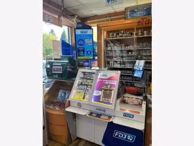 Vend tabac presse loterie proche stations Savoie