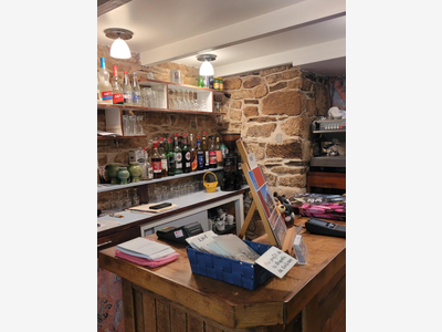 A vendre très beau bar restaurant connu Finistère
