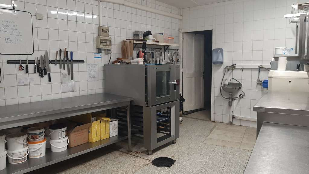 AV très belle boulangerie-pâtisserie en Isère