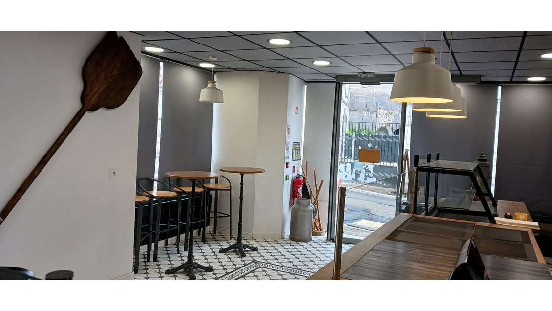 Vente très belle boulangerie centre ville 37