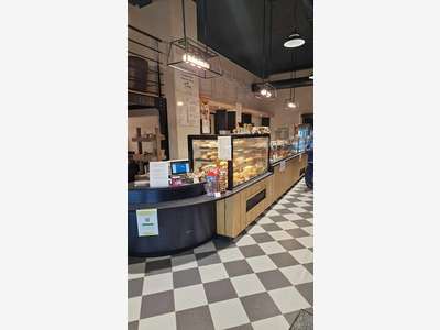 Très belle boulangerie de 2019 à voir dans le Jura