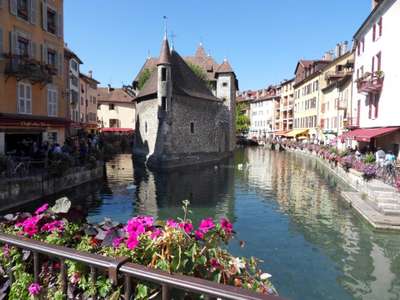 Vend une des plus belles affaires du centre Annecy